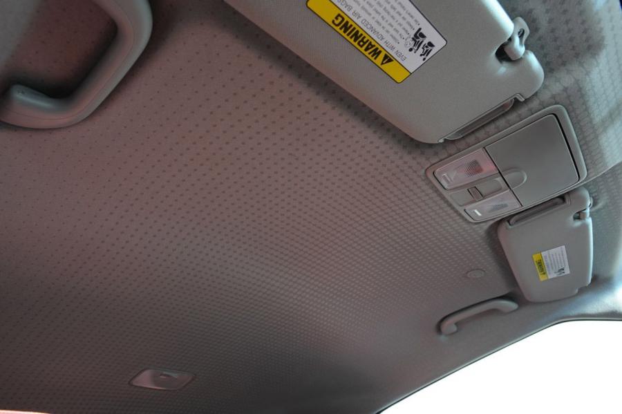  Hyundai Veloster Turbo R-Spec 2014 года  (фото 24 из 40)